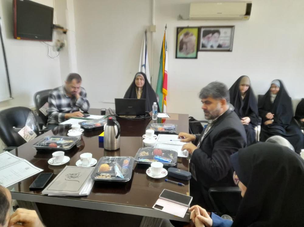 دفاع دانشجوی دوره دکتری رشته علوم قرآن و حدیث دانشگاه مازندران